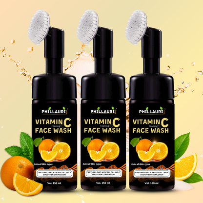 Phillauri Vitamin C Facewash For Captures Dirt And Smoothen Complexion, 150ml